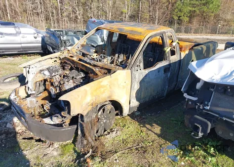 2005 Ford F-150 Stx/Xl/Xlt from USA, damaged, VIN 1FTRF12285NA03913